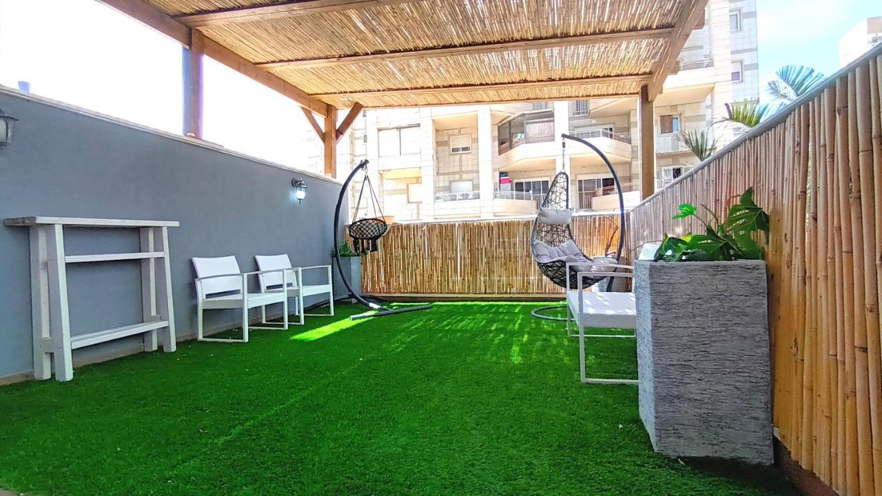 Beach Suite Israel- Private Jacuzzi Garden Suite & Gym, 3 Min Walk To Beach ביץ סוייט ישראל- ג'קוזי פרטי בגינה 3 דקות הליכה לים וחדר כושר Ascalão Exterior foto
